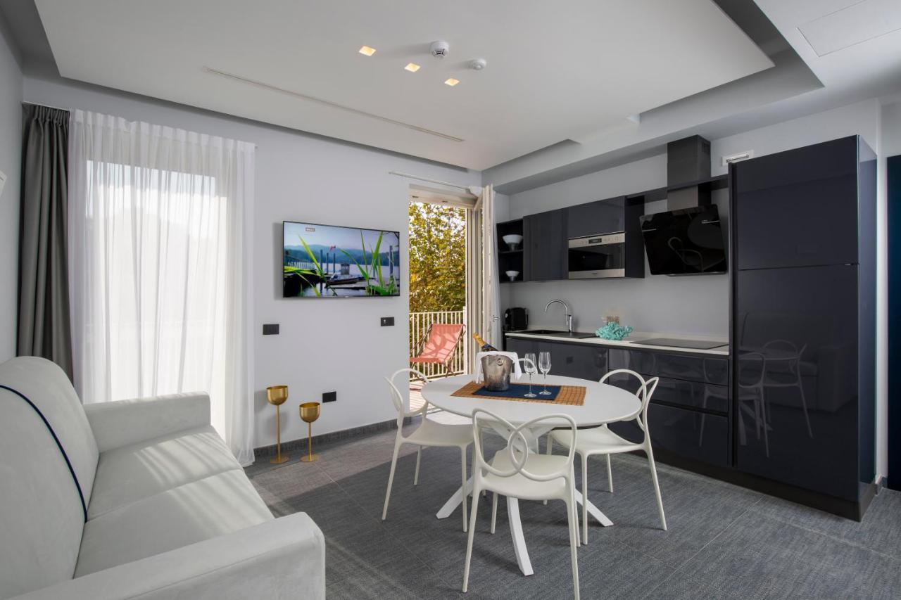 Elegance Riccione Aparthotel Bagian luar foto