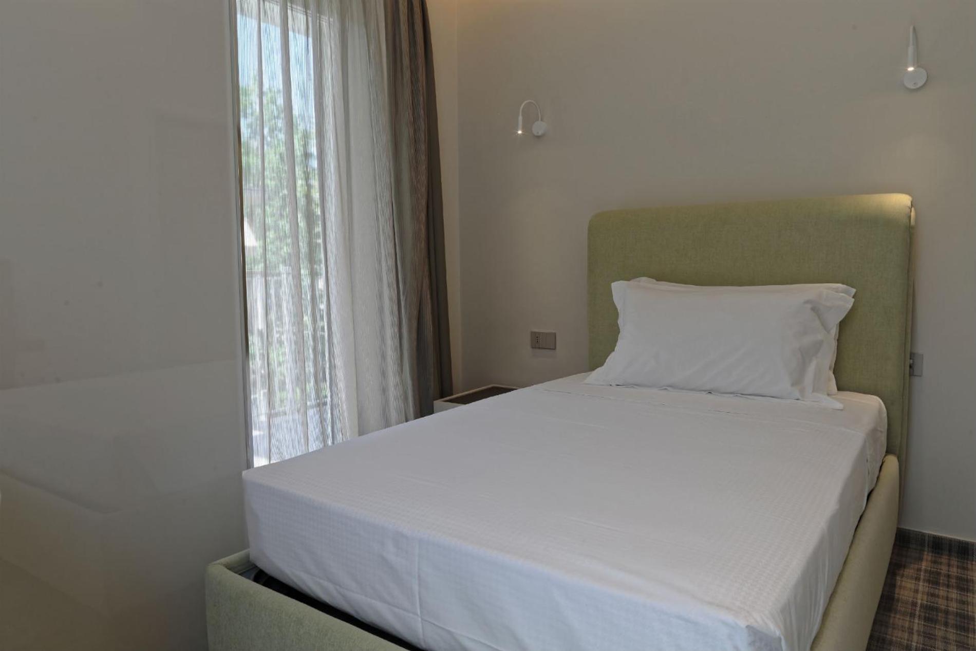 Elegance Riccione Aparthotel Ruang foto